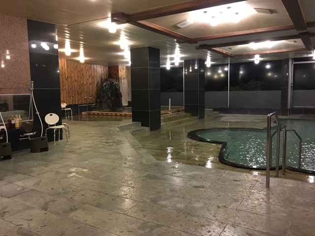 ハトヤの温泉大浴場