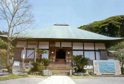 日本初の総領事館「玉泉寺」