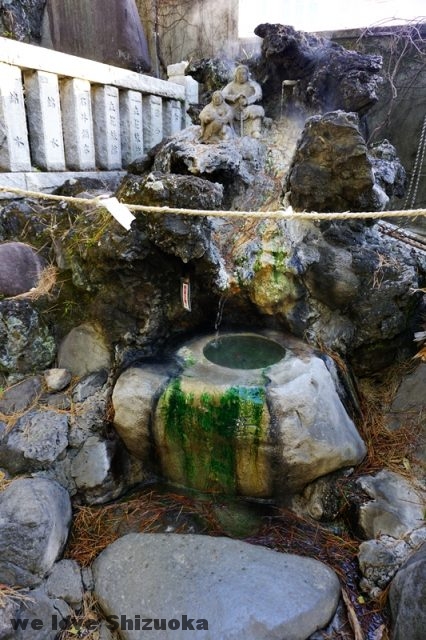 熱海　湯前神社