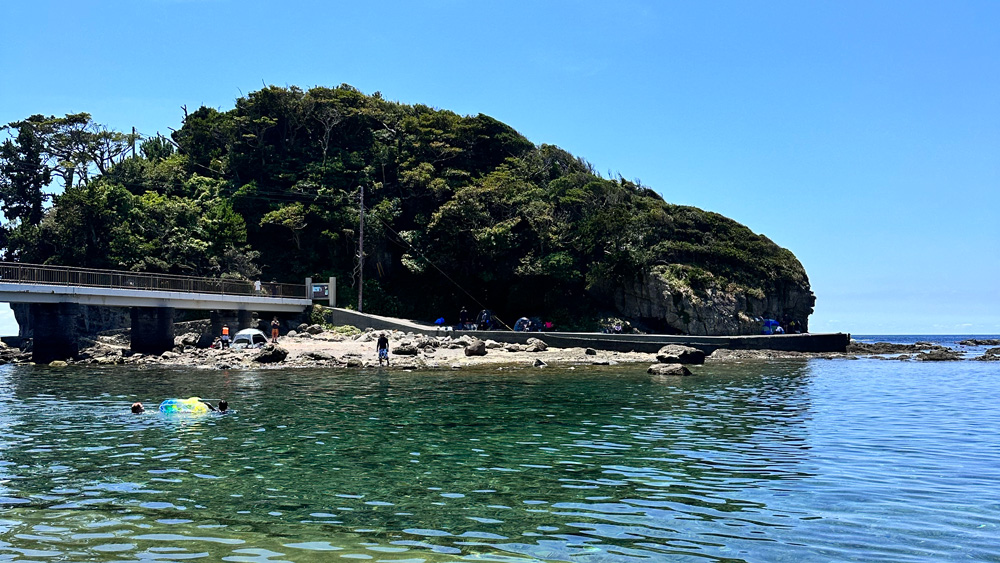 恵比須島の海